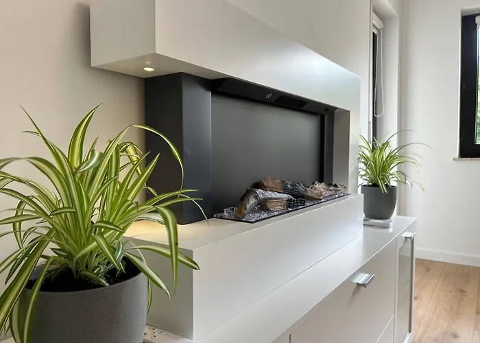 Greenview - 3 Beds 2 Bedrooms * Trier